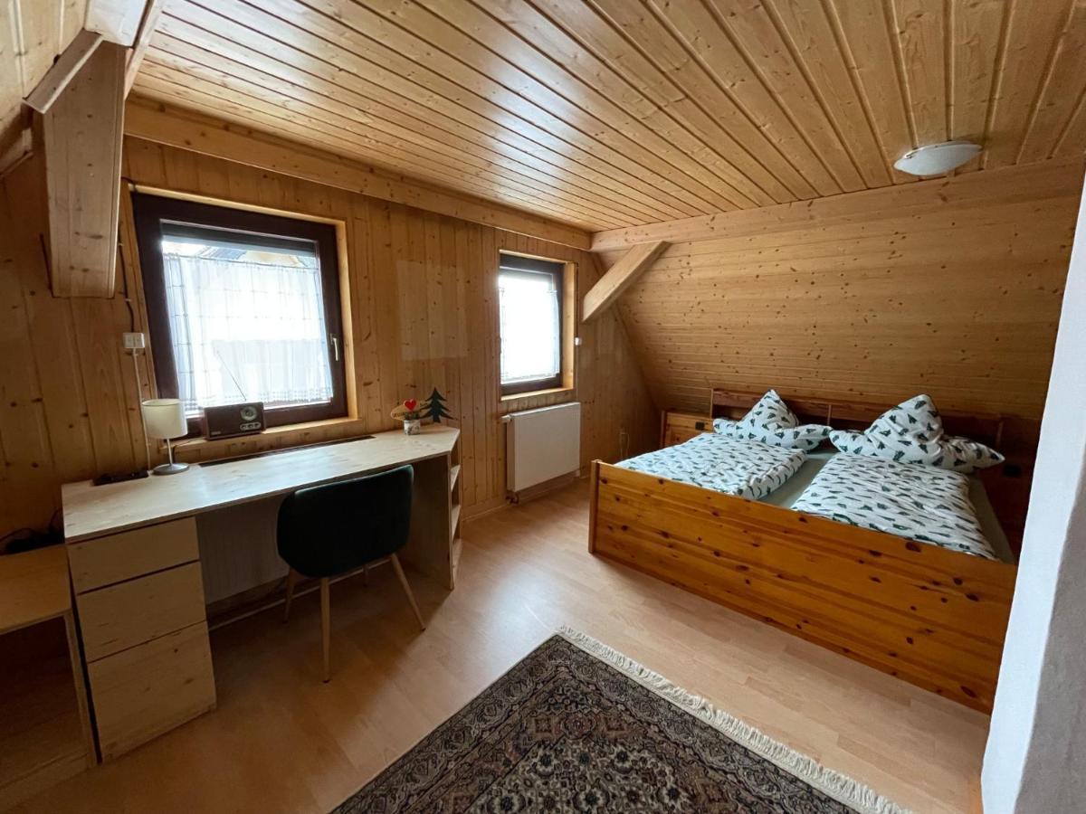 Haus Tannenzaepfle *